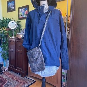 Old Navy dark blue rain jacket / windbreaker size XL